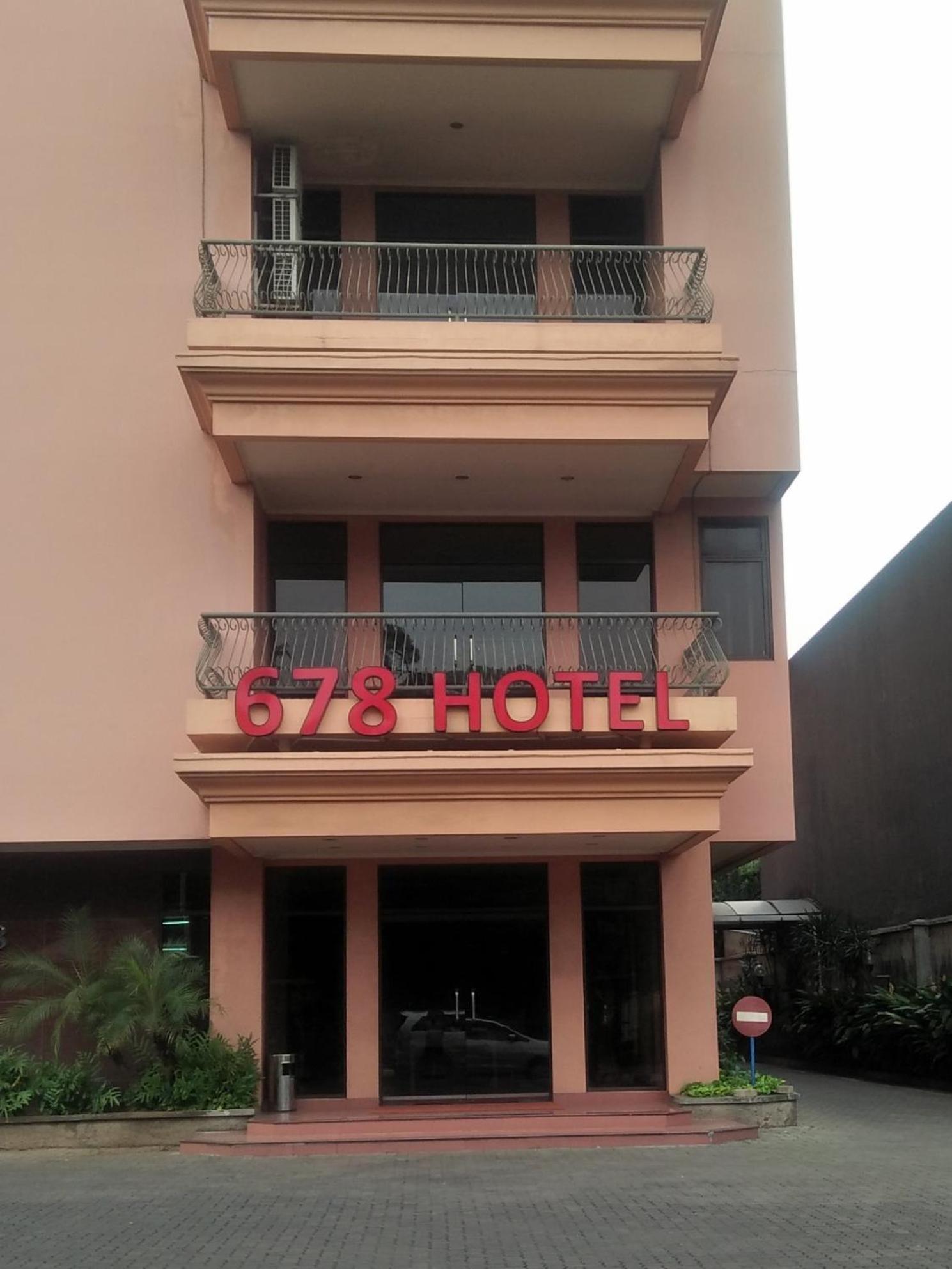 Hotel 678 Kemang Powered By Cocotel Jakarta Kültér fotó