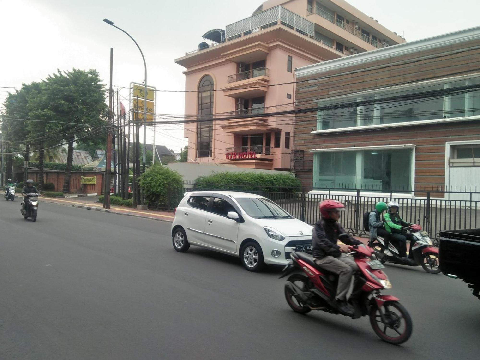 Hotel 678 Kemang Powered By Cocotel Jakarta Kültér fotó